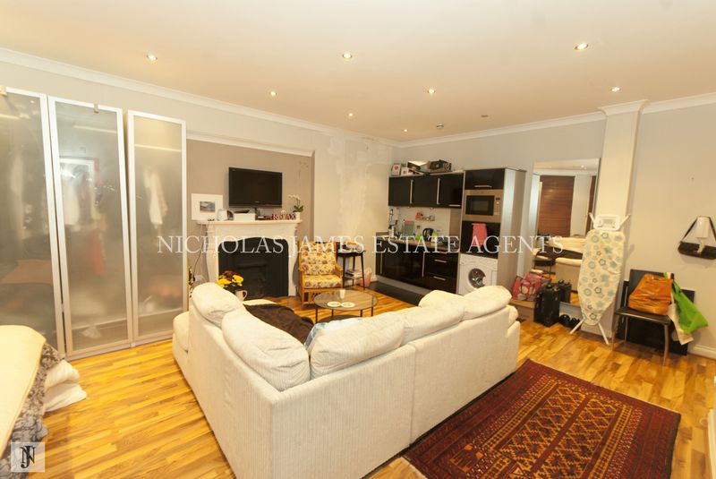 Queens Avenue, Muswell Hill, London N10 – Nicholas James | Estate ...