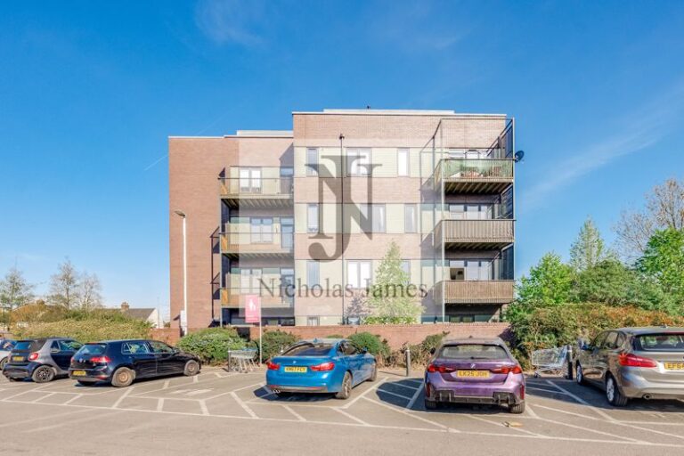 Eaton Road, Wenlock House Enfield EN1