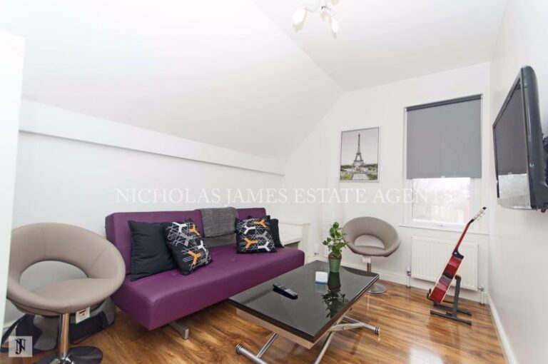 West Green Road, London N15
